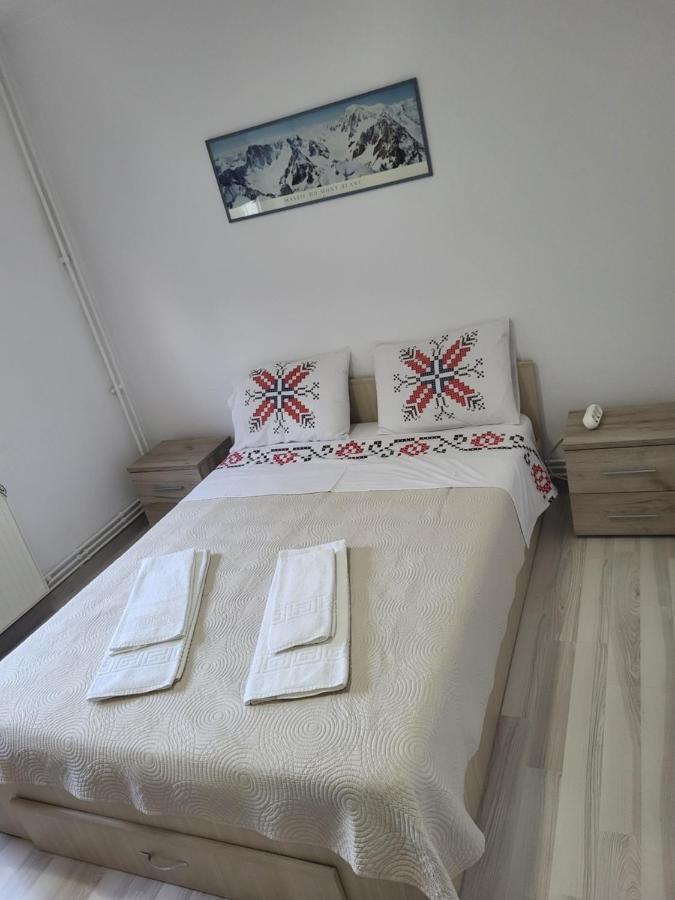 Apartament Regim Hotelier Бакеу Екстер'єр фото